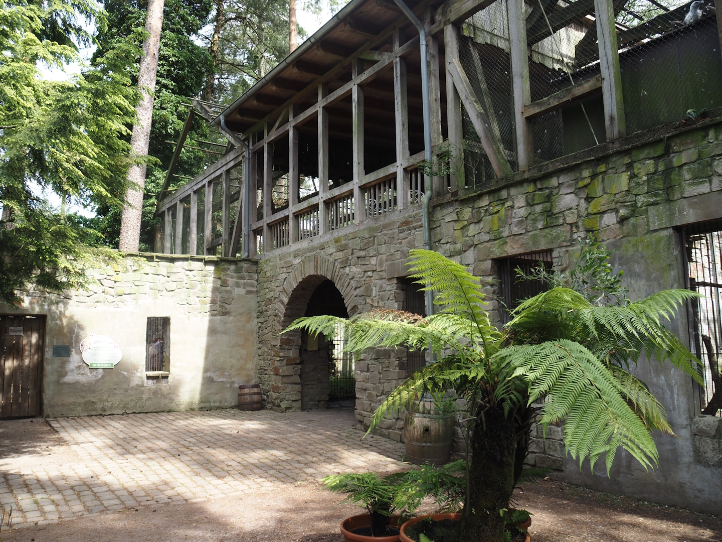 Uhu-Burg - Inner square with access to walk-through aviary and viewing areas for vulture aviary, 2024-05-21