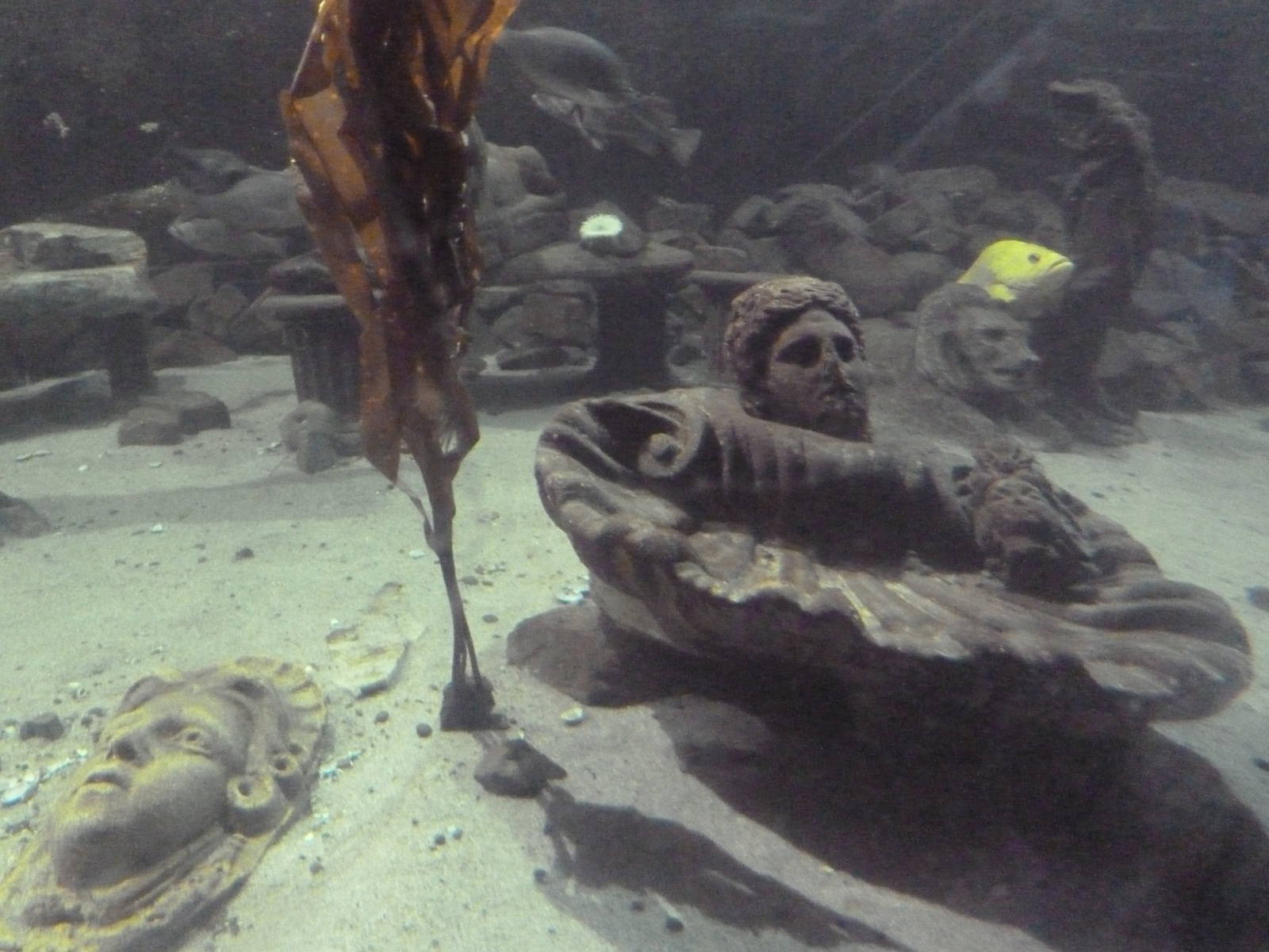 Underwater Statues