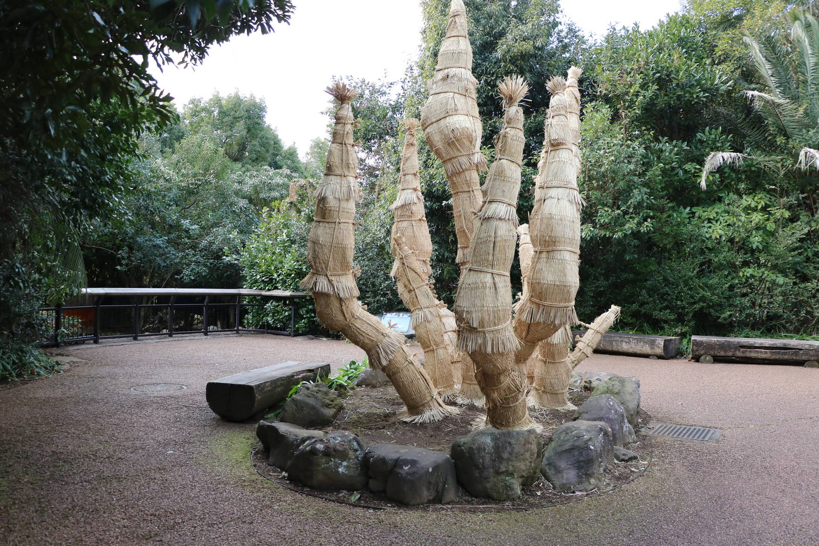 Unusual ornamental feature, February 2016