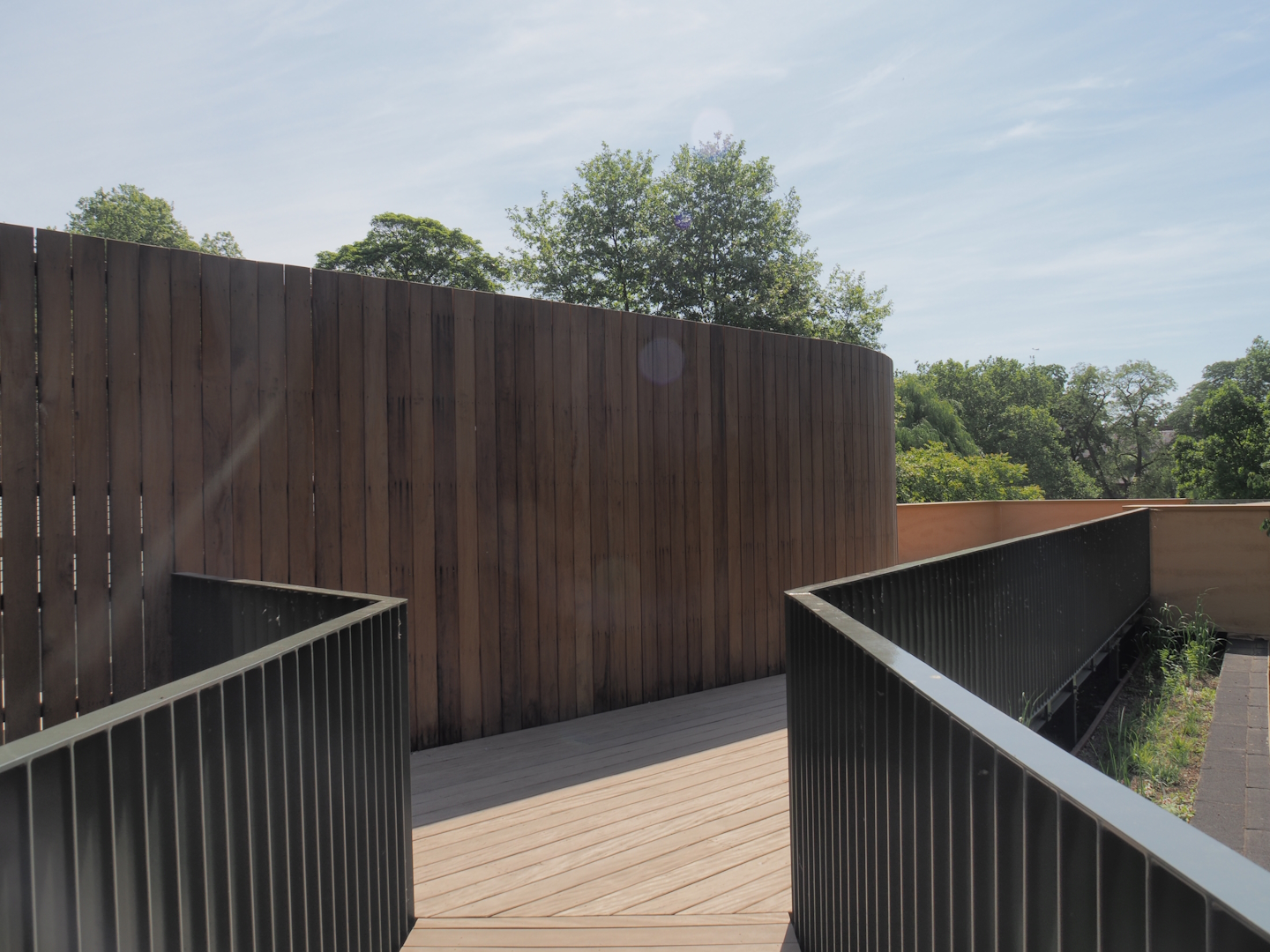 Upper viewing area on top of the hippo house, 2025-05-14