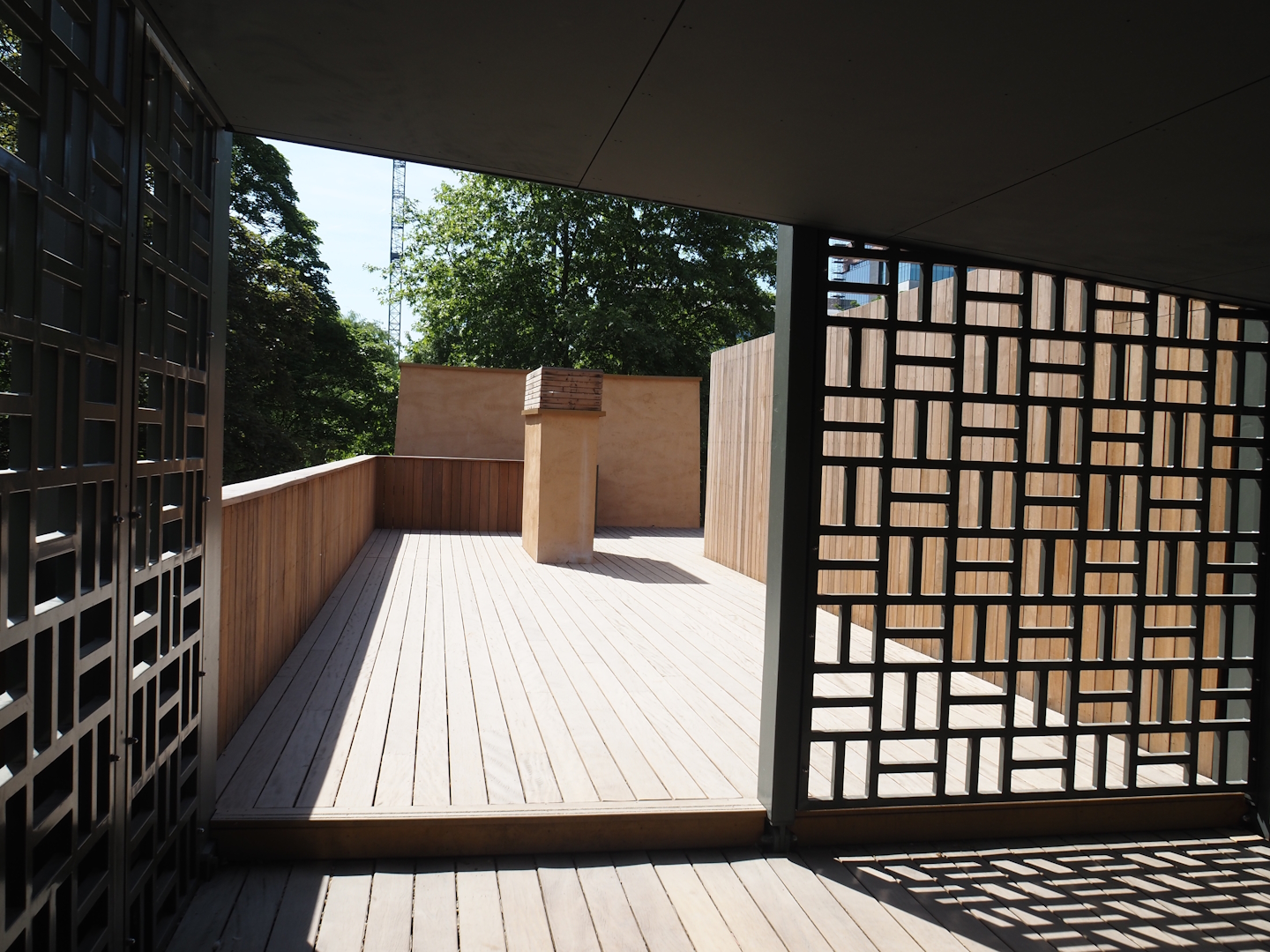 Upper viewing area on top of the hippo house, 2025-05-14