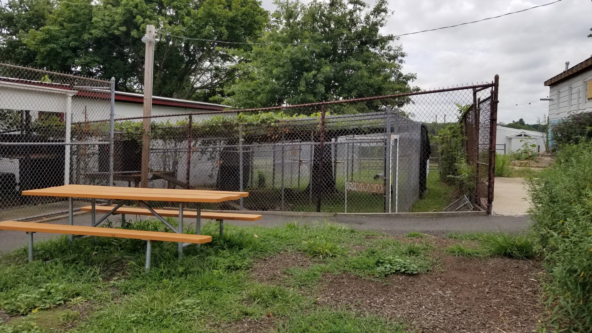 USVP - Empty exhibit?