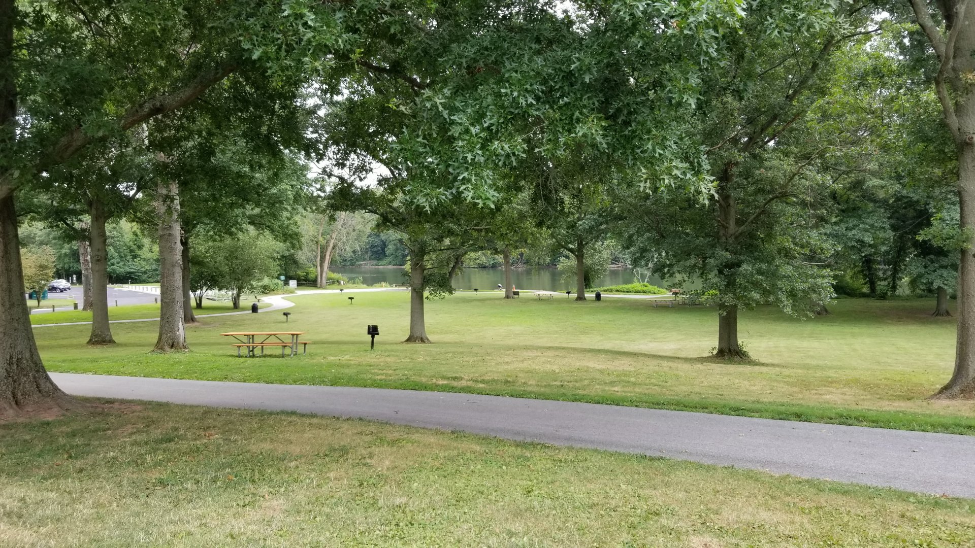 USVP - Park, Schuylkill River