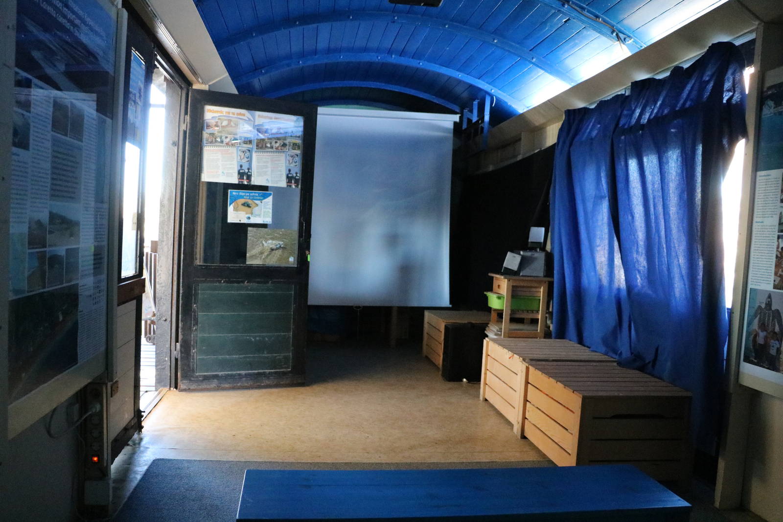 Video room - Sea Turtle Rescue Centre, February 2016