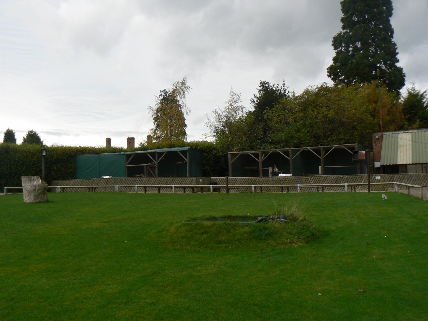 View of Aviaries and Part of the Show Area - 27 October 2016
