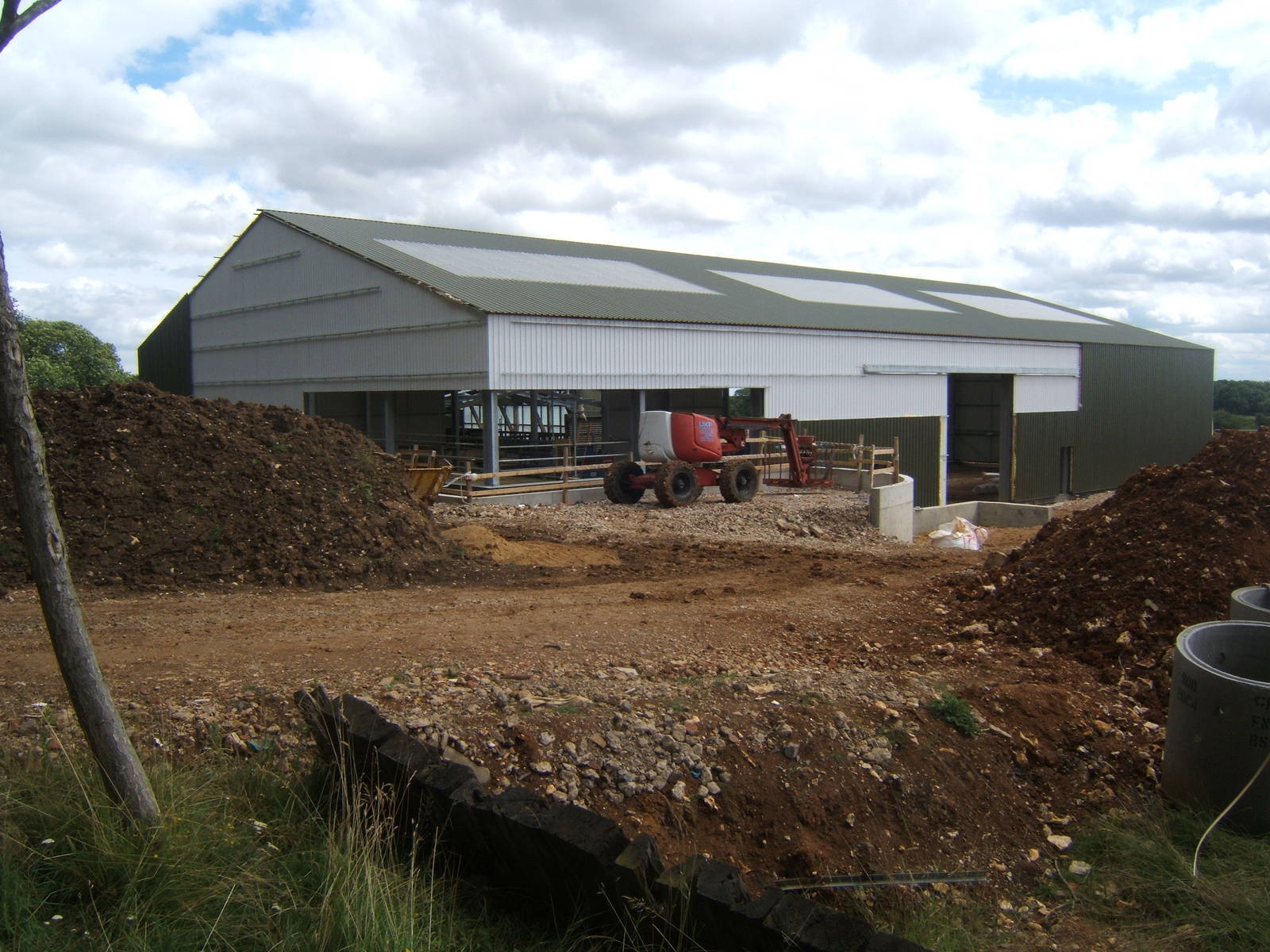 View of new Elephant barn construction