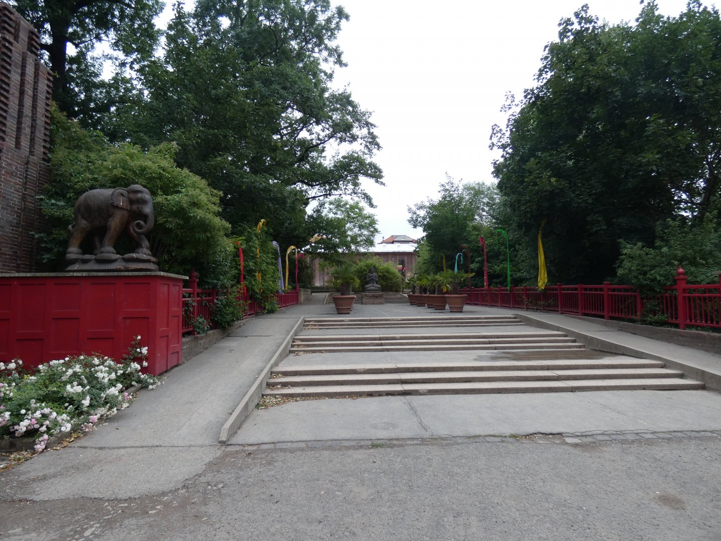 View of walk-way to Elephants