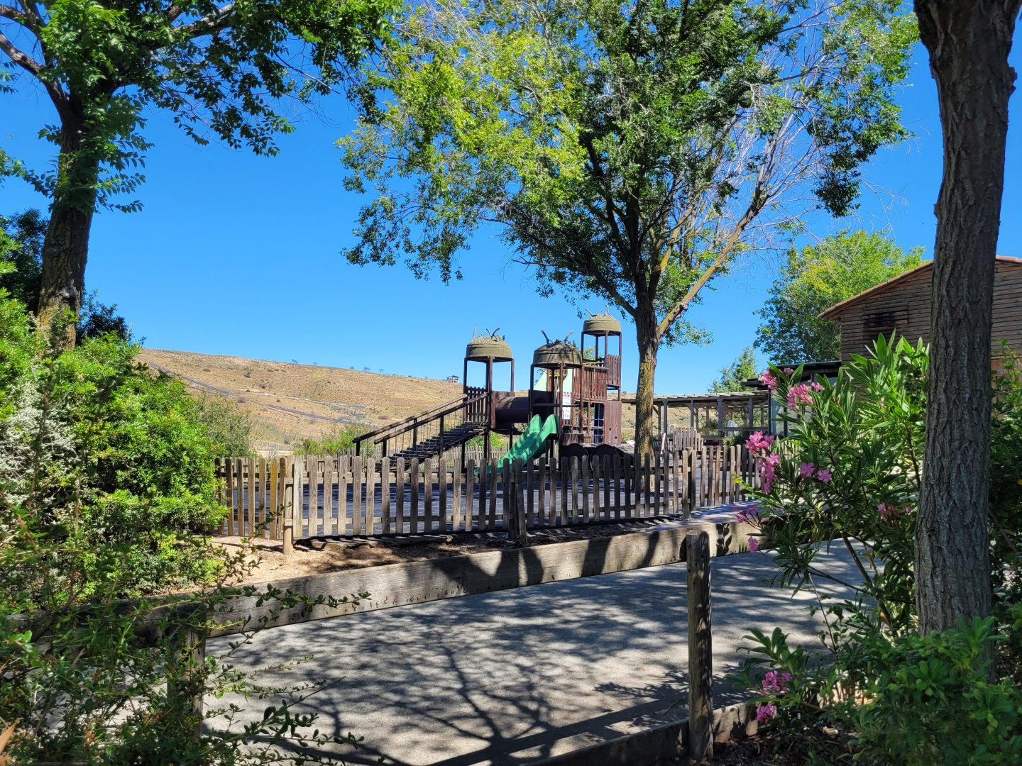 View thorwards playground -Sendaviva (2024)