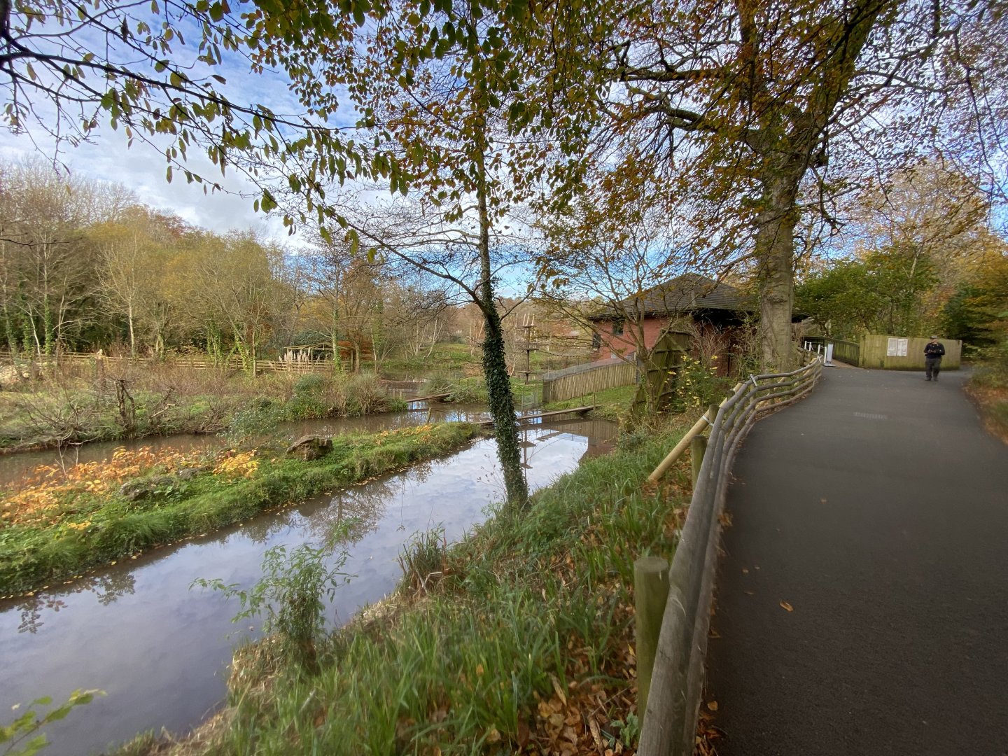 View towards Ape House 201121