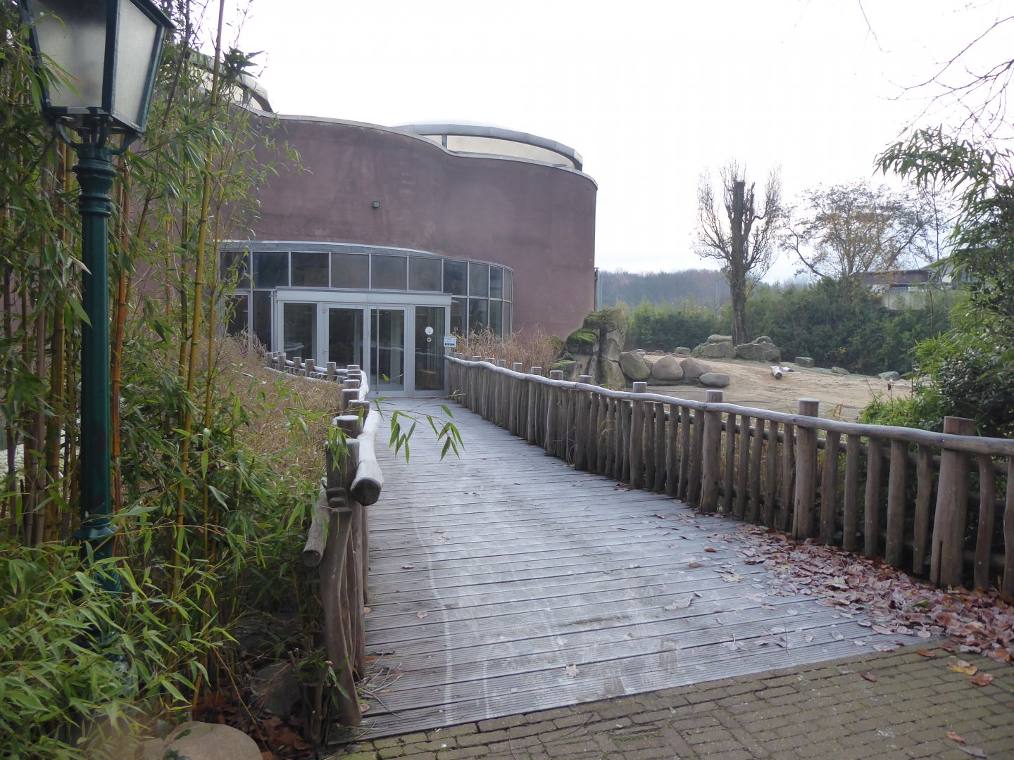 View towards Elefantenhaus 011219