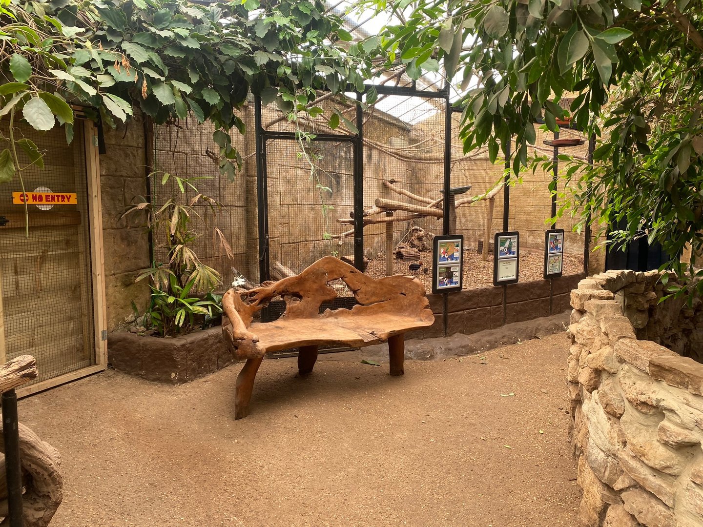 View towards Mixed aviary 140923