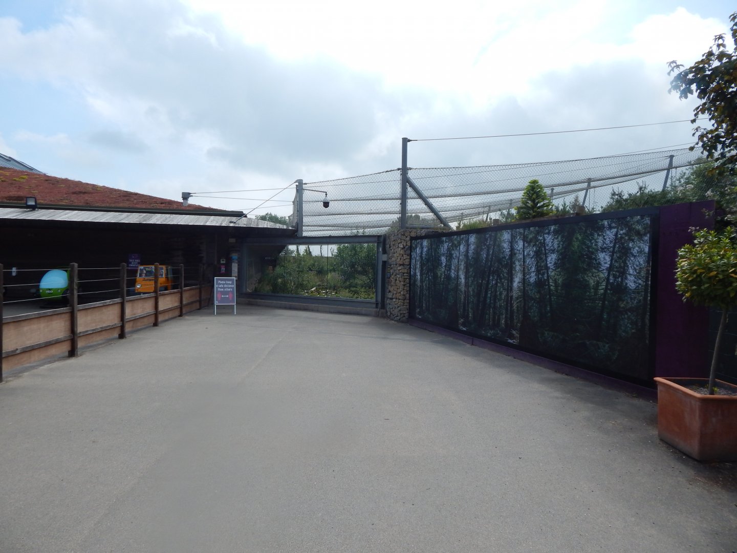 View towards Snow leopard enclosure 020721