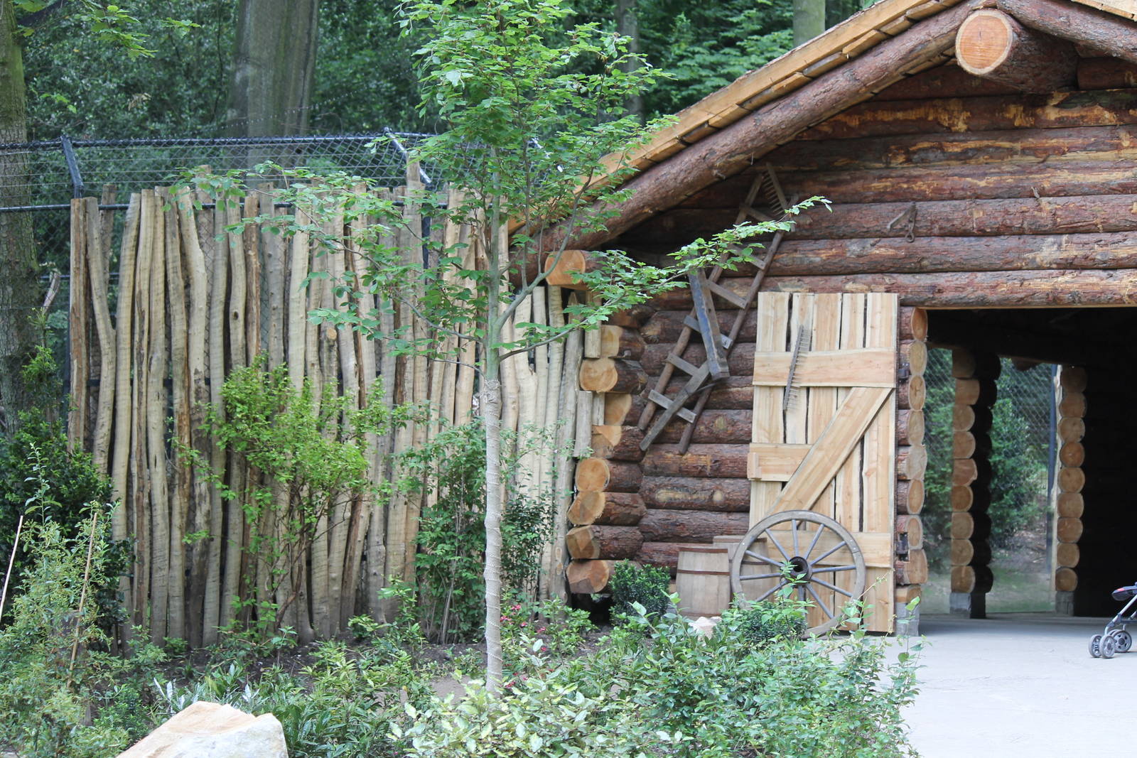 Viewing hut at the new wildcat &amp; lynx enclosures