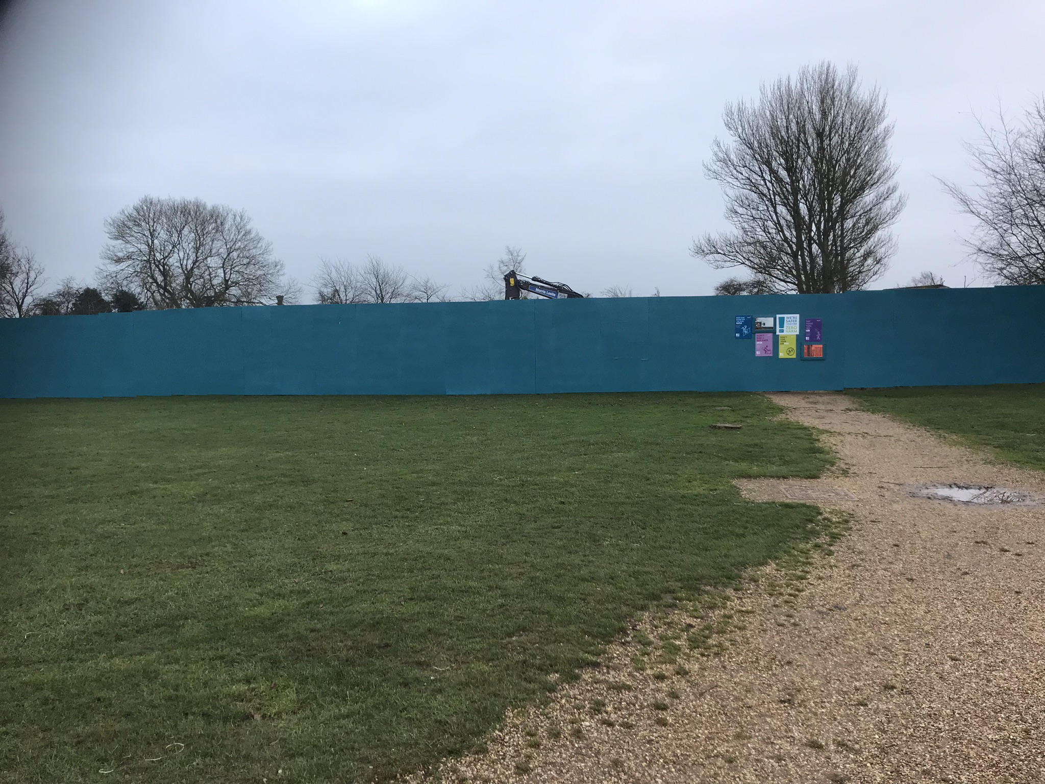 Viewing window for new tiger enclosure