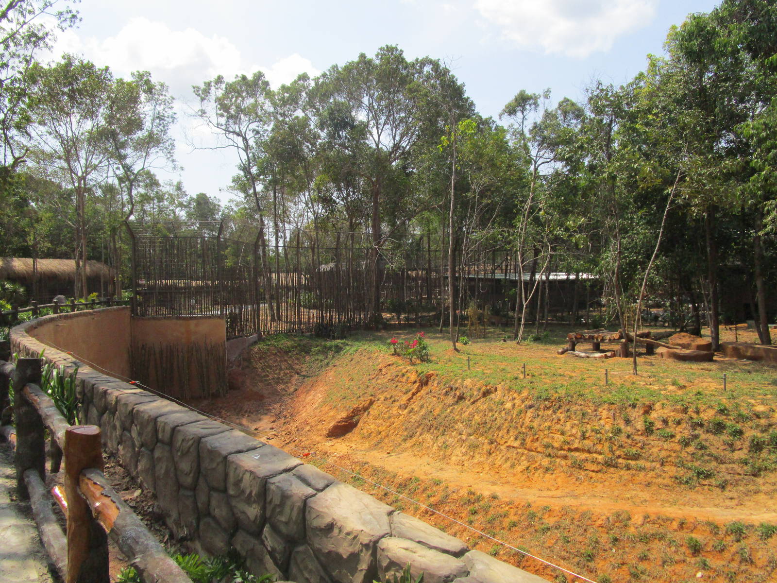 Vinpearl Safari - Bengal Tiger Enclosure