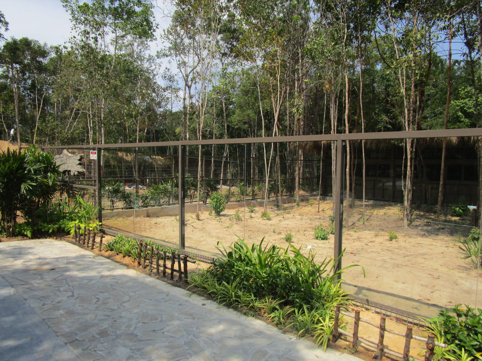 Vinpearl Safari - Striped Hyena Enclosure