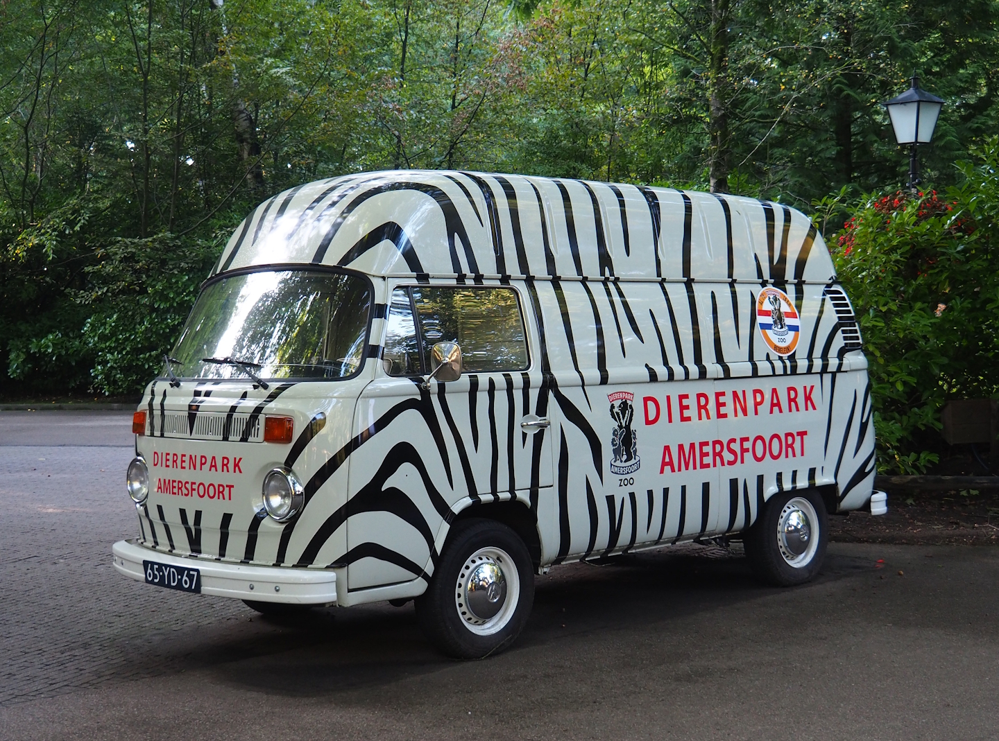 Vintage park vehicle, 2023-09-24