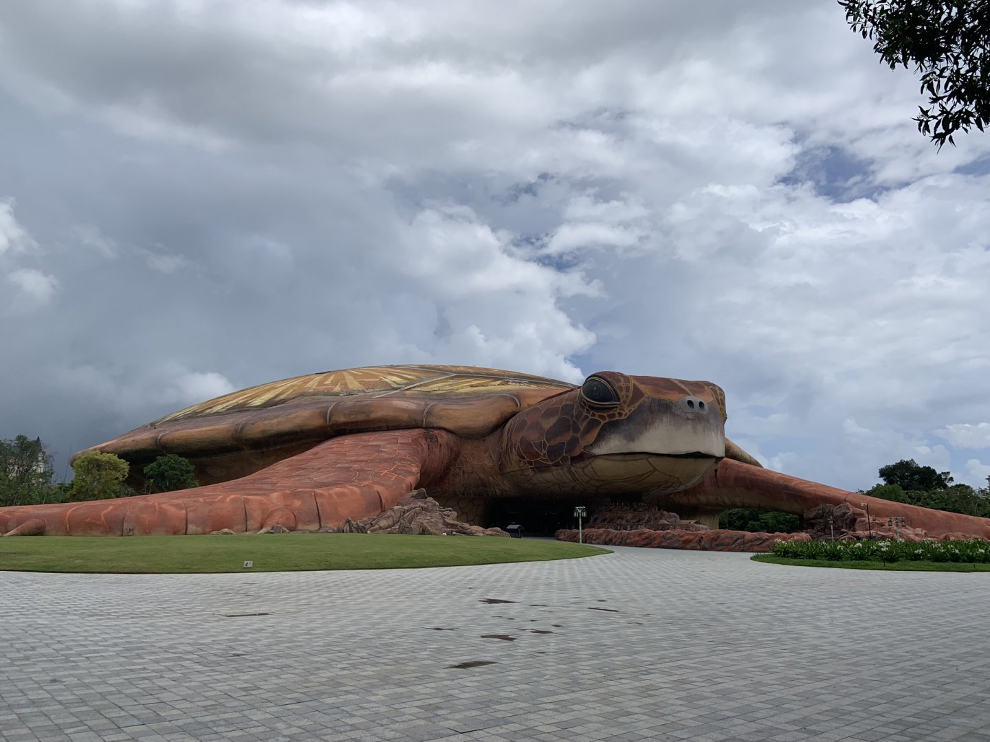 VinWonders Aquarium Phu Quoc Overview