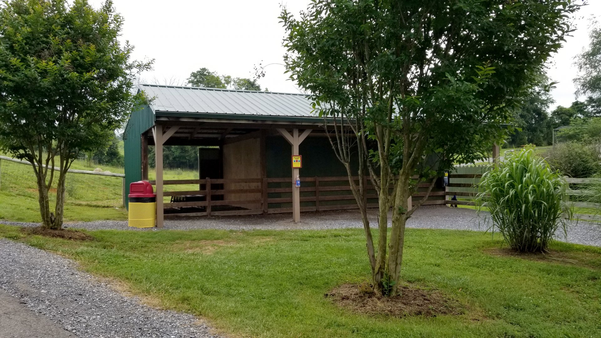 Virginia Safari Park - Barn area for alpacas, tortoises