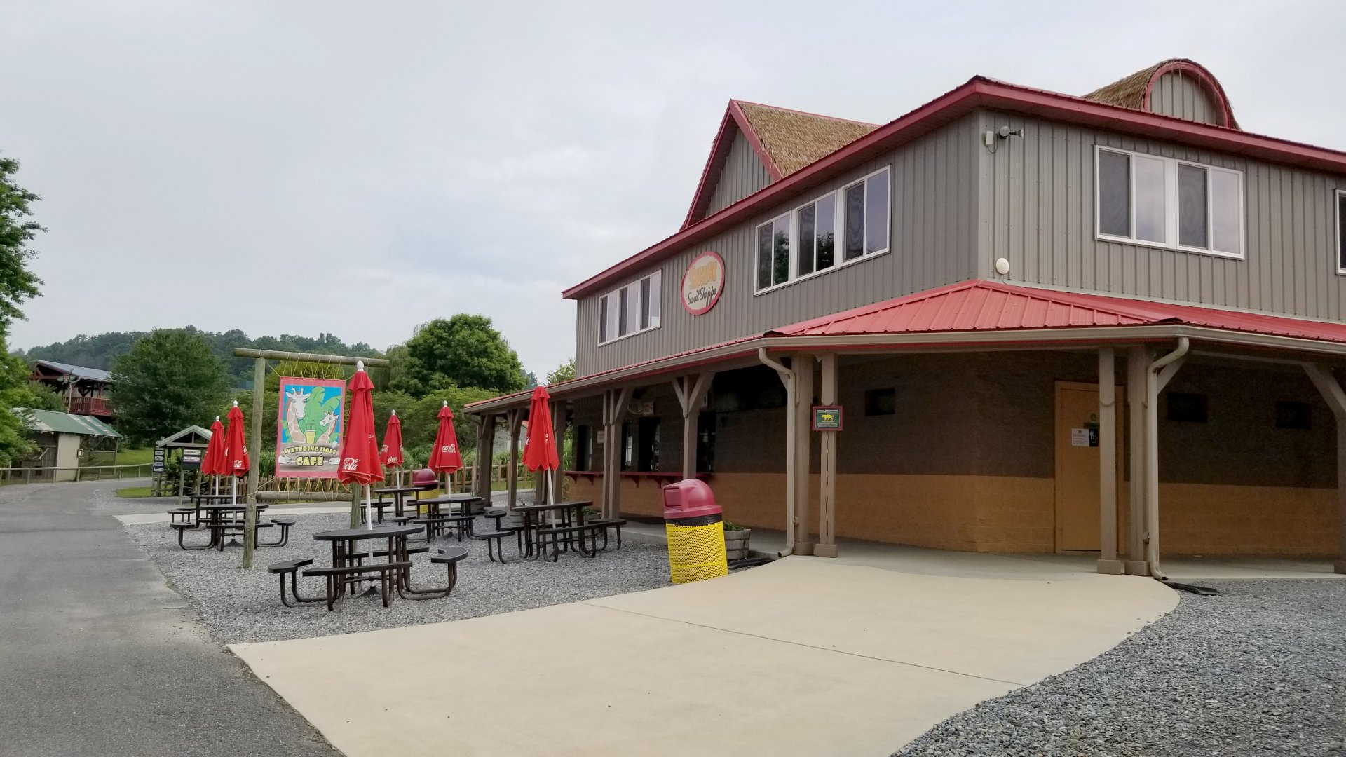 Virginia Safari Park - Food area