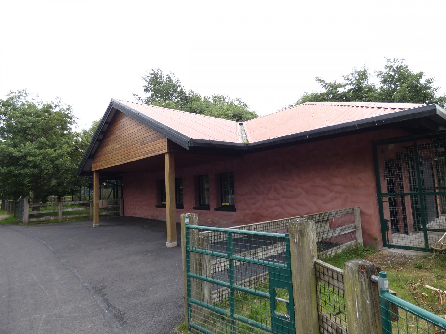 Visayan warty pig and Philippine spotted deer house