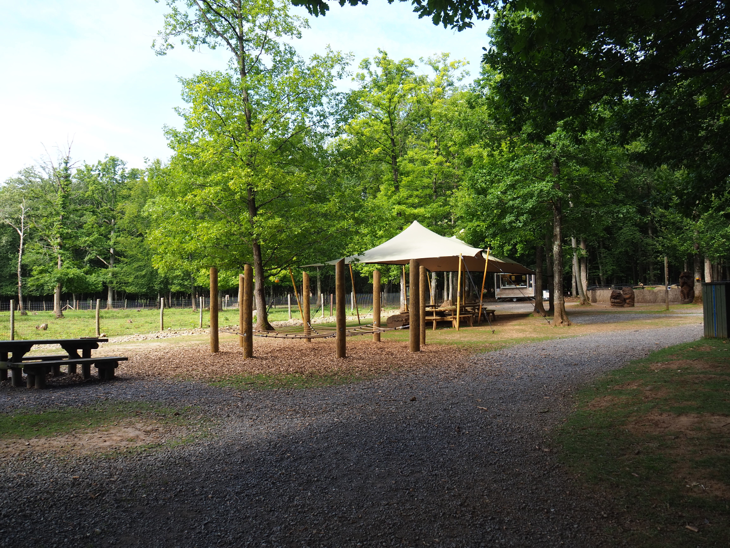 Visitor area between the Alpine marmot exhibit and the Sika deer paddock, 2021-08-15