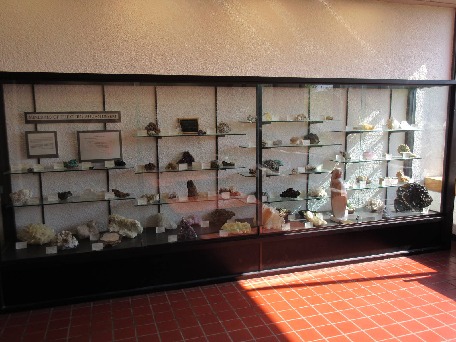 Visitor Center - Minerals of the Chihuahuan Desert Display