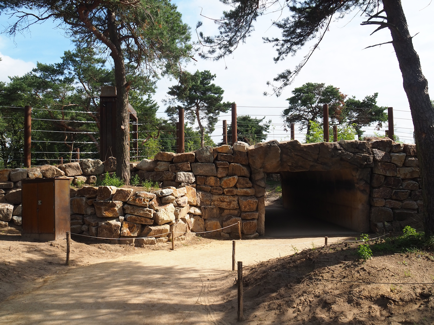 Visitor tunnel underneath elephant access to new African bush elephant valley, 2023-08-15