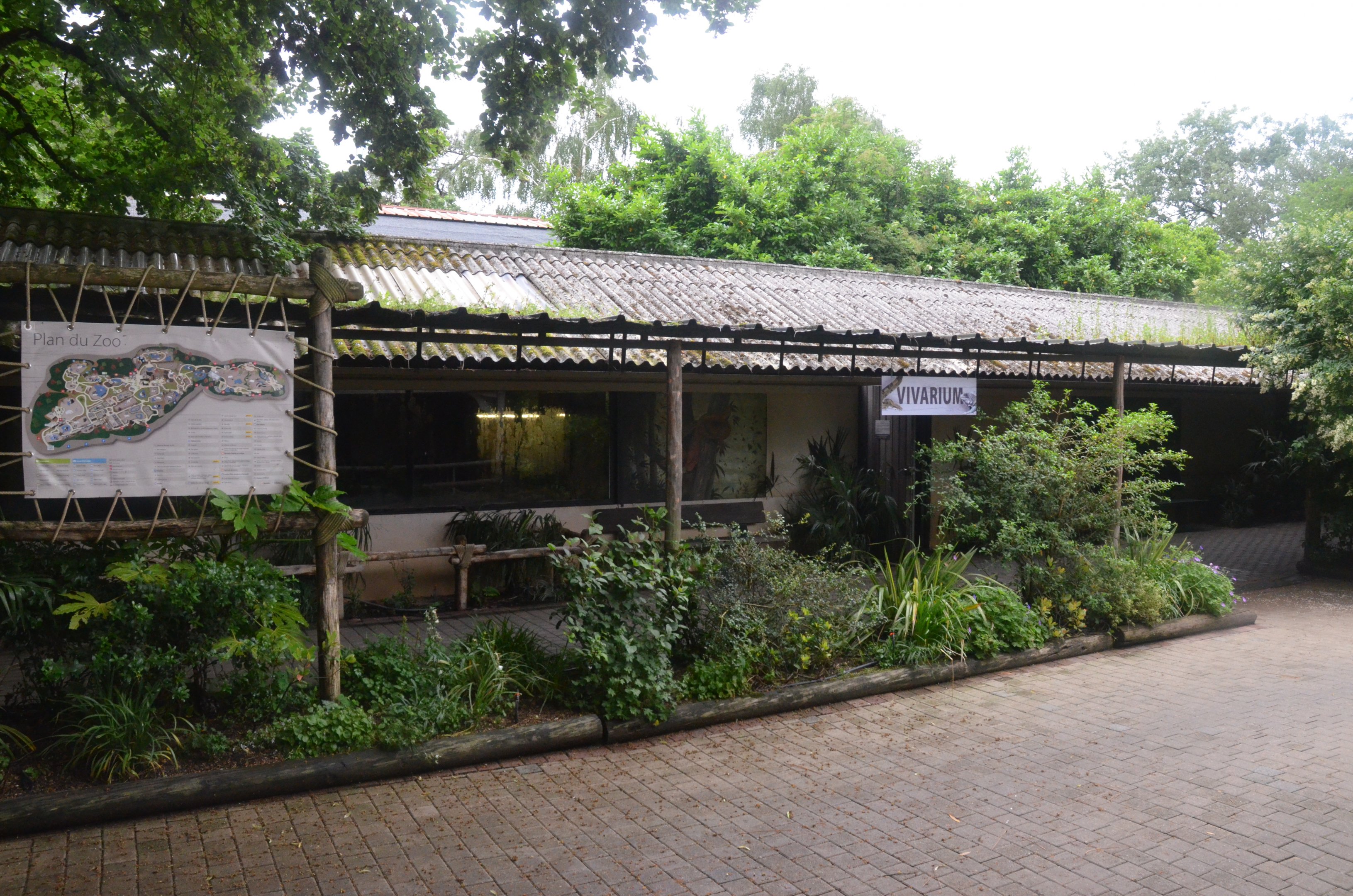 Vivarium Exterior at La Flèche, 11/06/18
