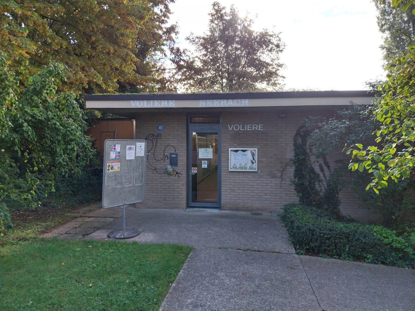Volière Seebach