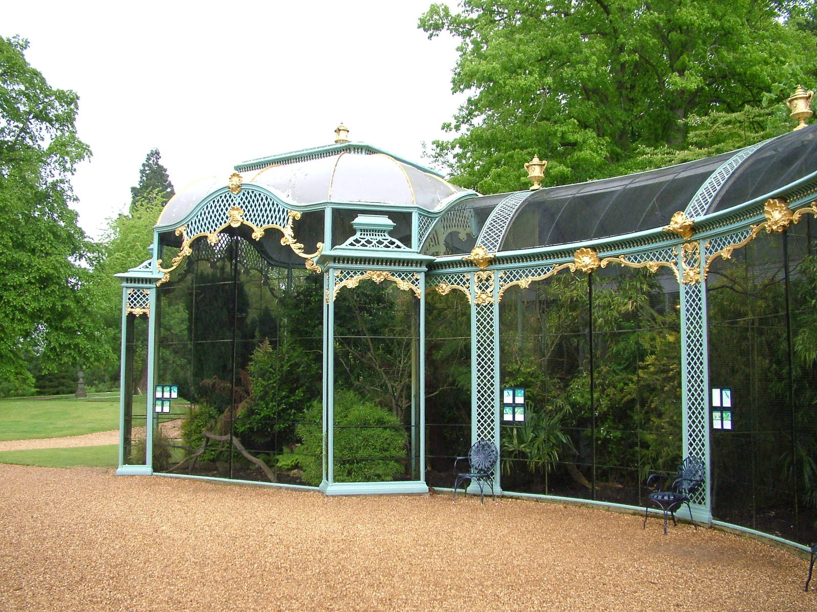 Waddesdon Manor Aviary 17/05/09
