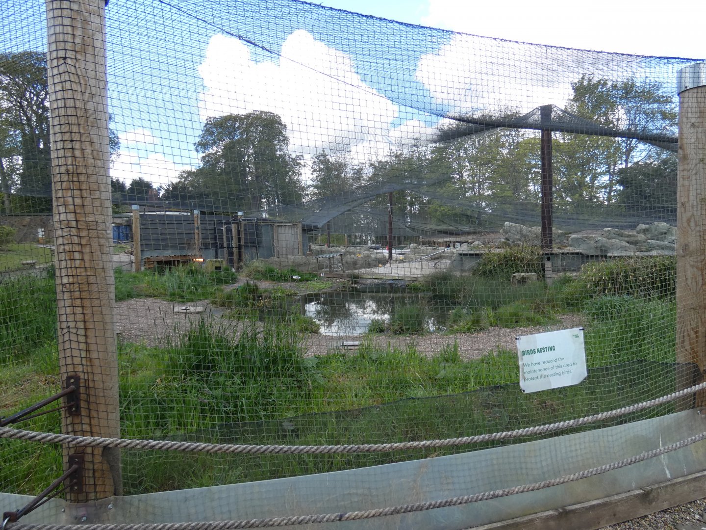 Wader aviary