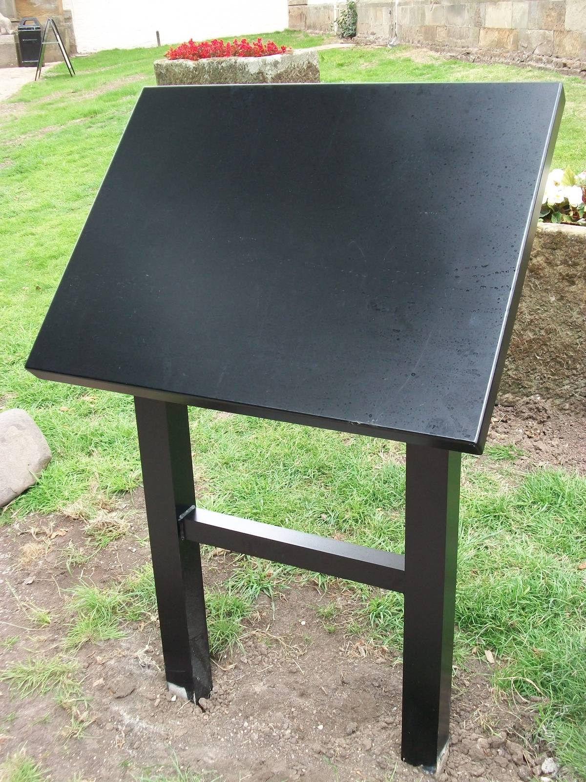 Waiting for a map, 1st August 2014