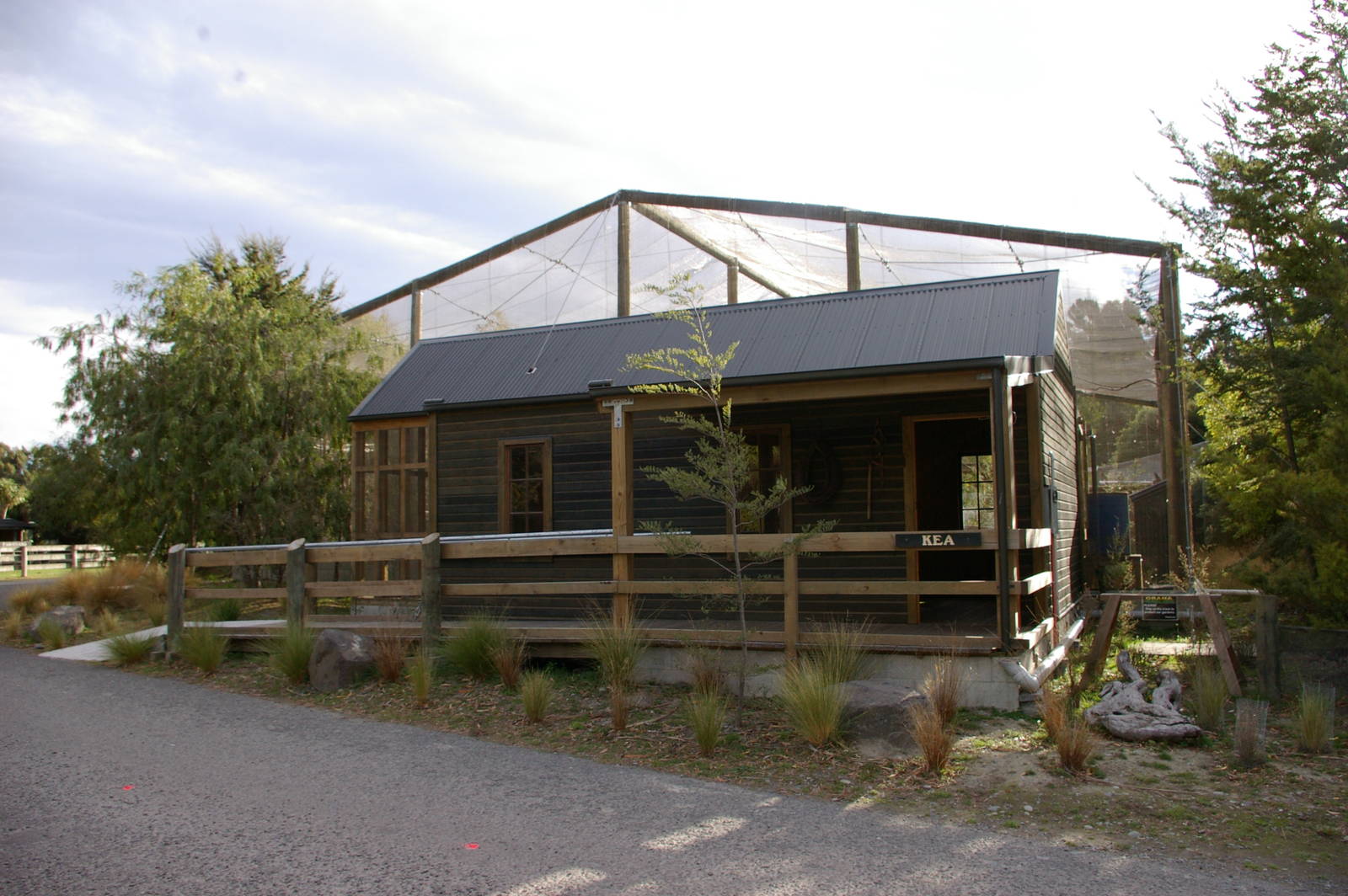 walk-through kea aviary