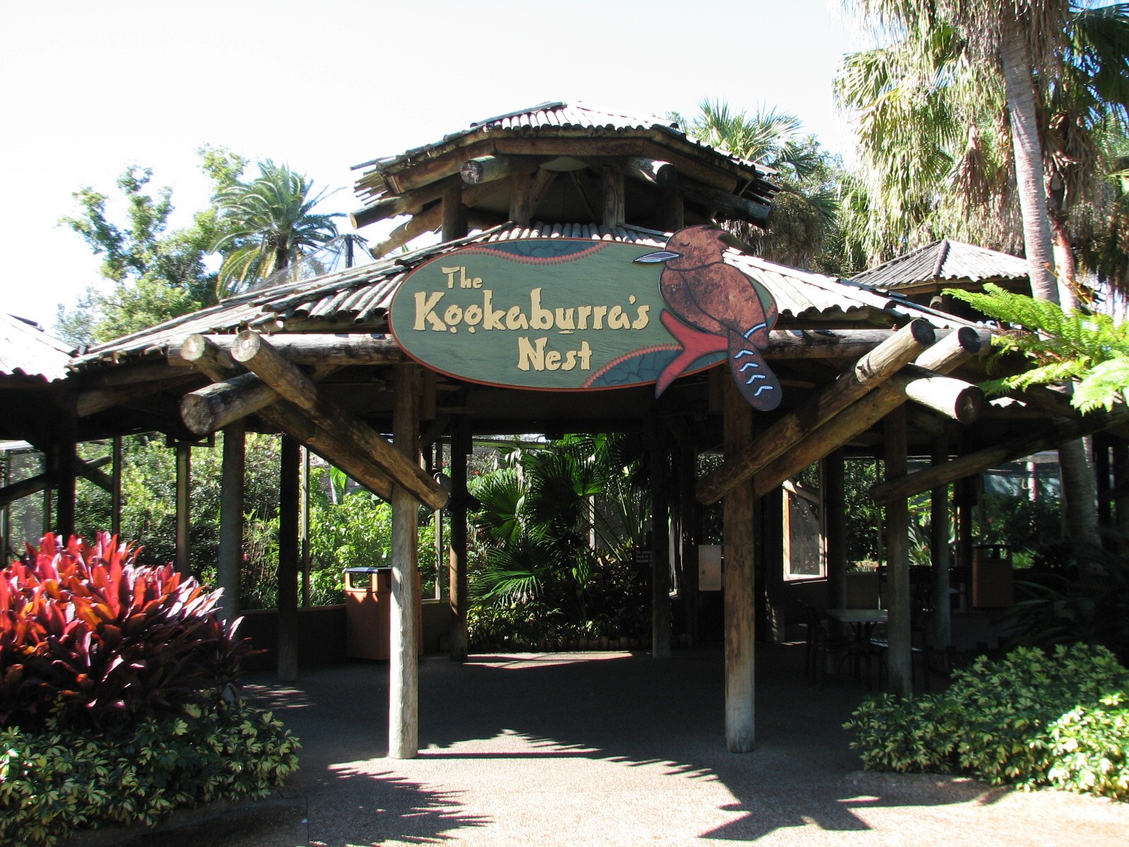 Walkabout Way - Kookaburra's Nest Aviary - Exterior