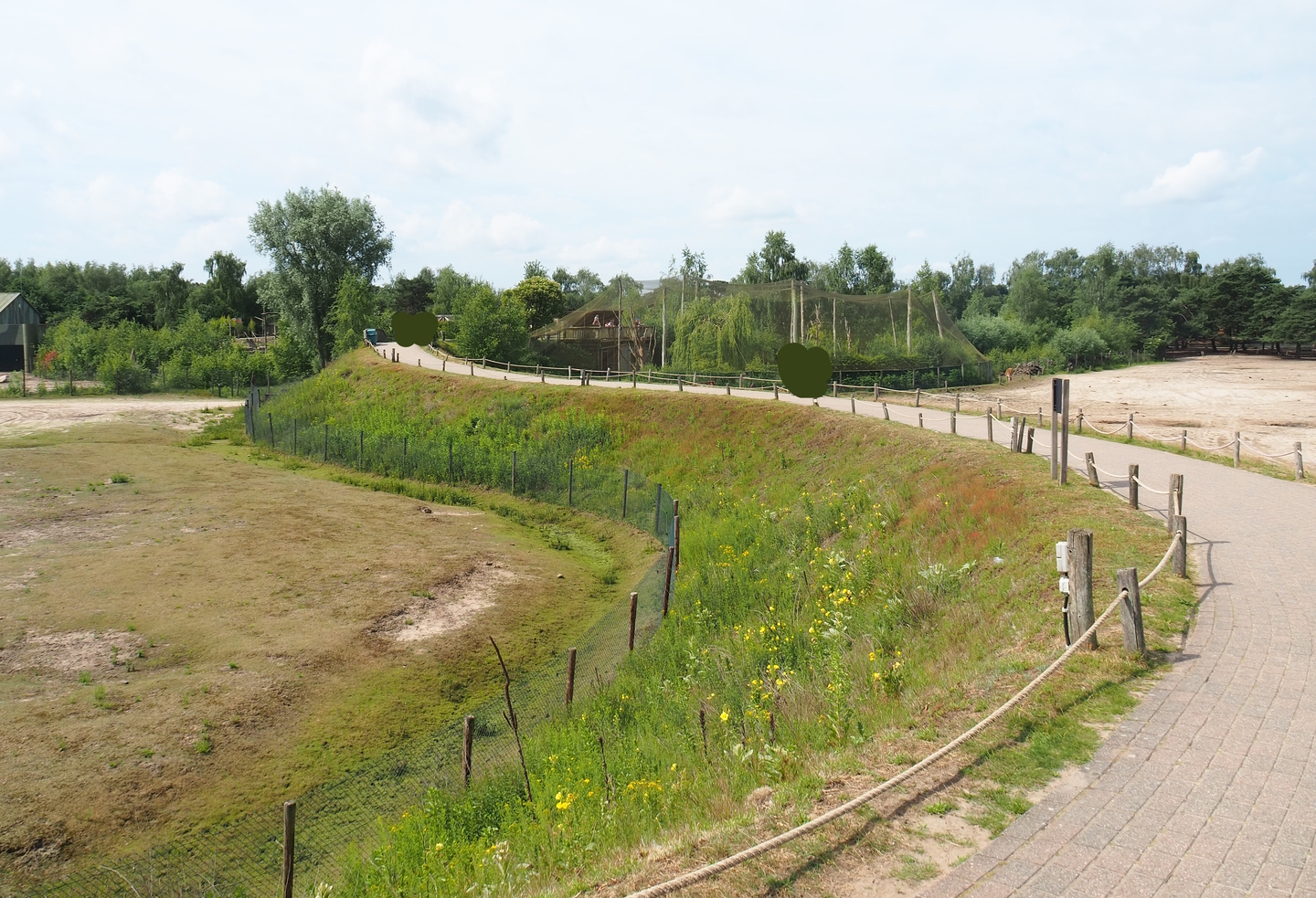 Walking safari dyke between sections of the white rhinoceros plains - Since removed during renovation, 2022-06-12