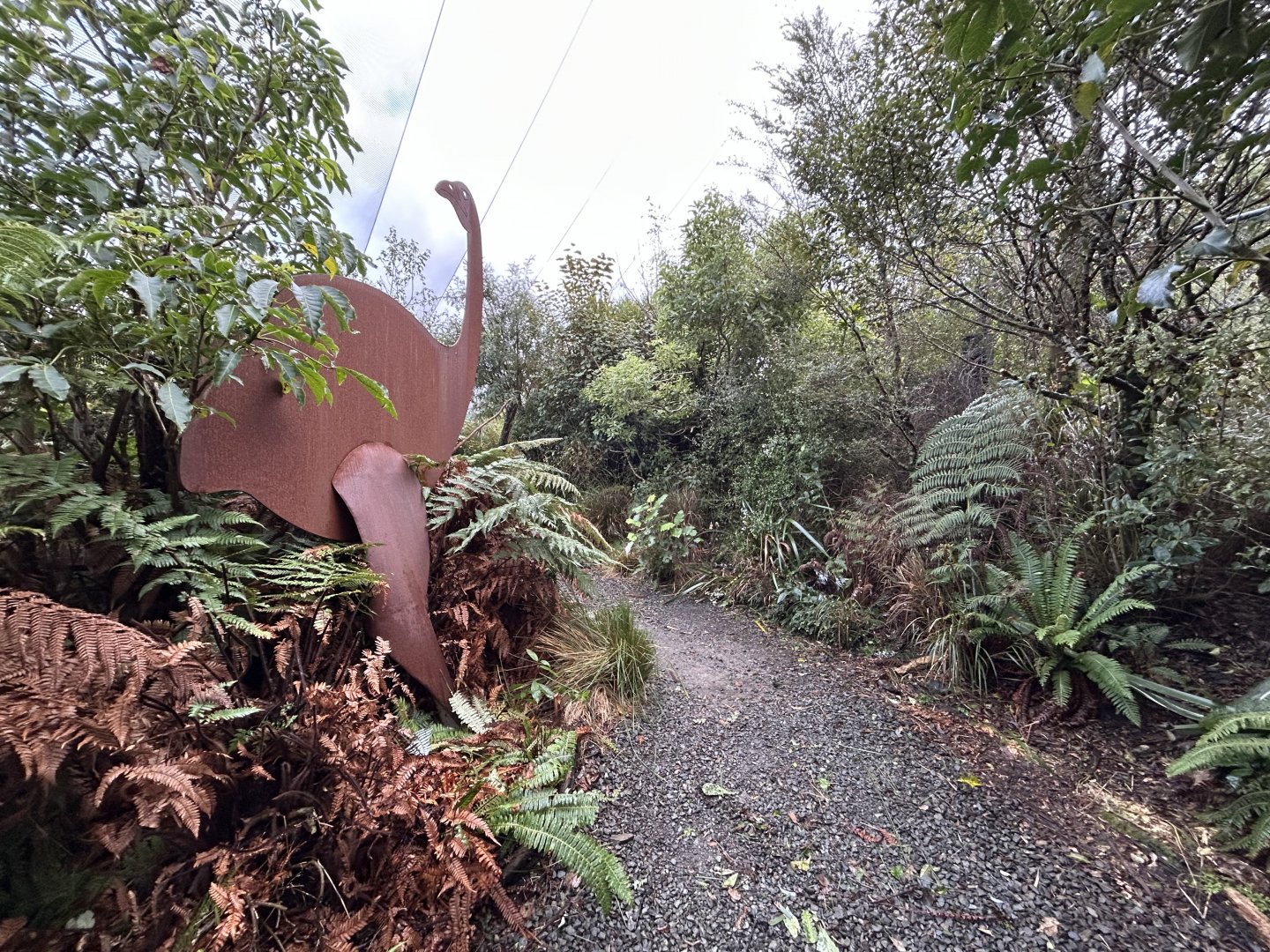 Walkthrough Aviary (4 Species)