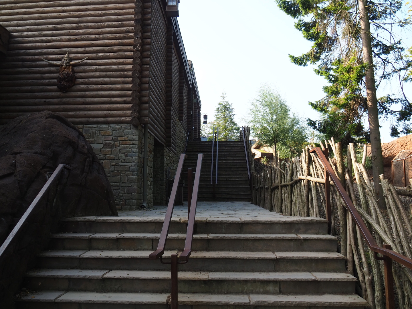 Walkway and stairs between the domestic reindeer paddock and the building containing the penguin cave, 2021-09-02