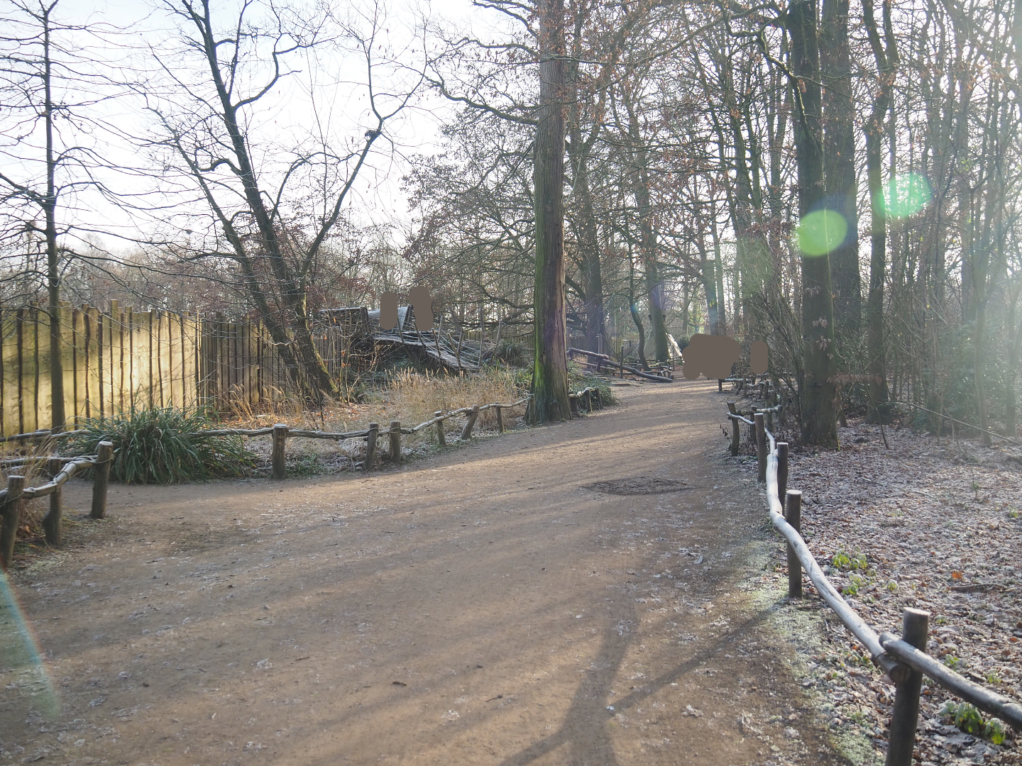 Walkway near the prairie exhibit, 2021-12-22