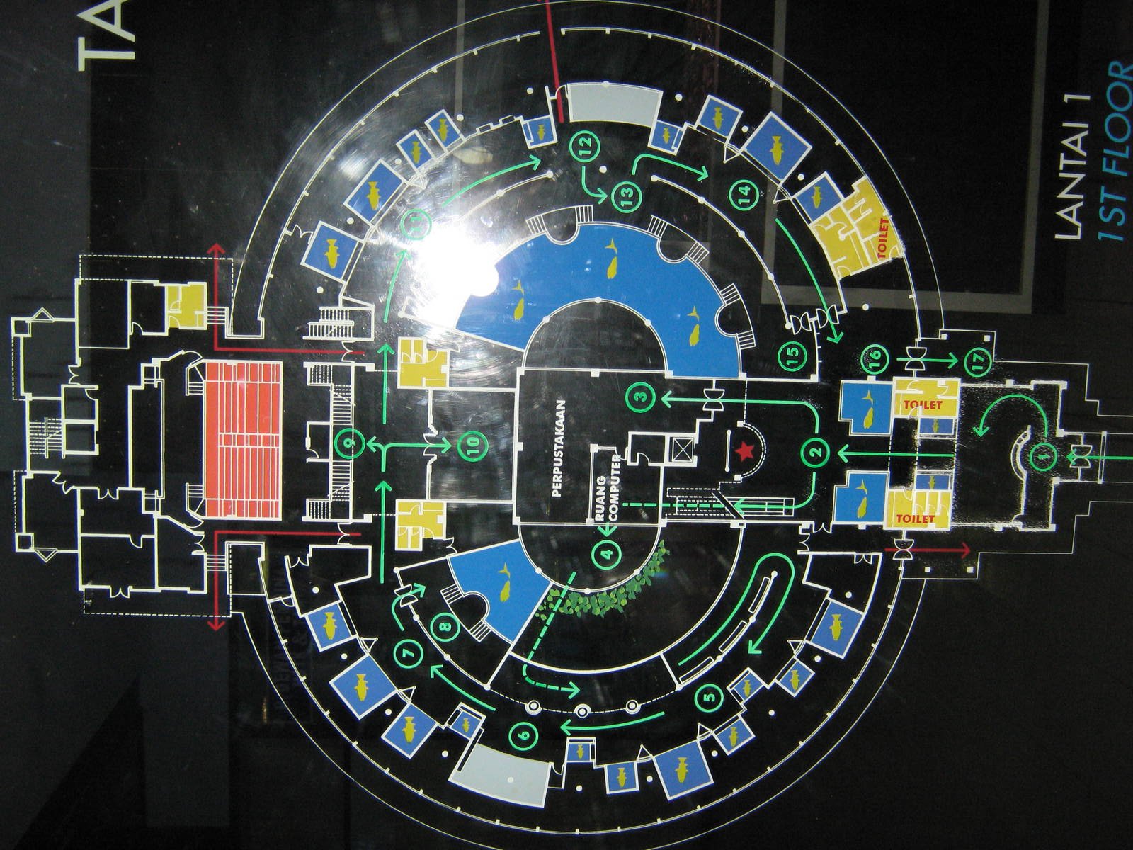 wall plan of the Aquarium