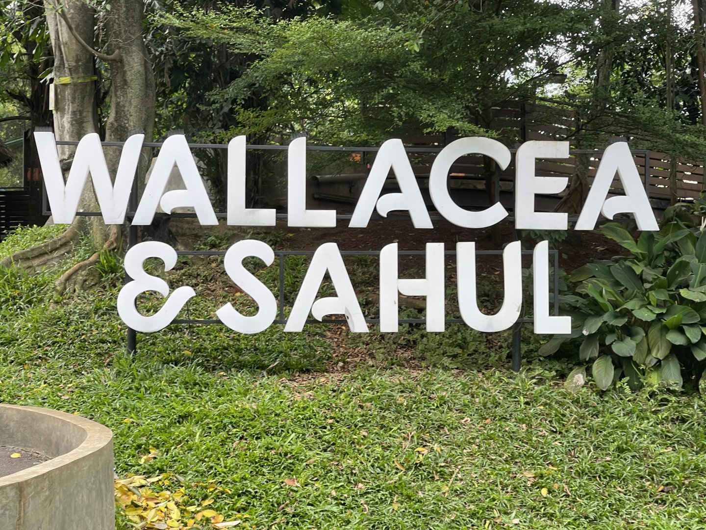 wallacea & sahul logo - taman burung