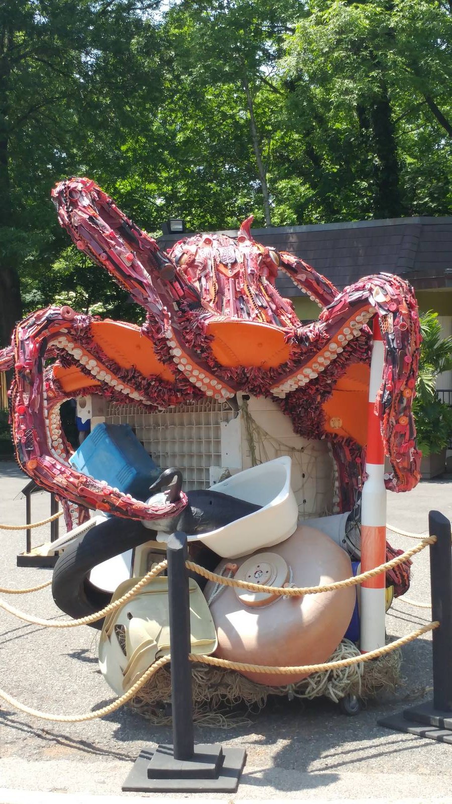 Washed Ashore: Art to Save the Sea - Giant Octopus