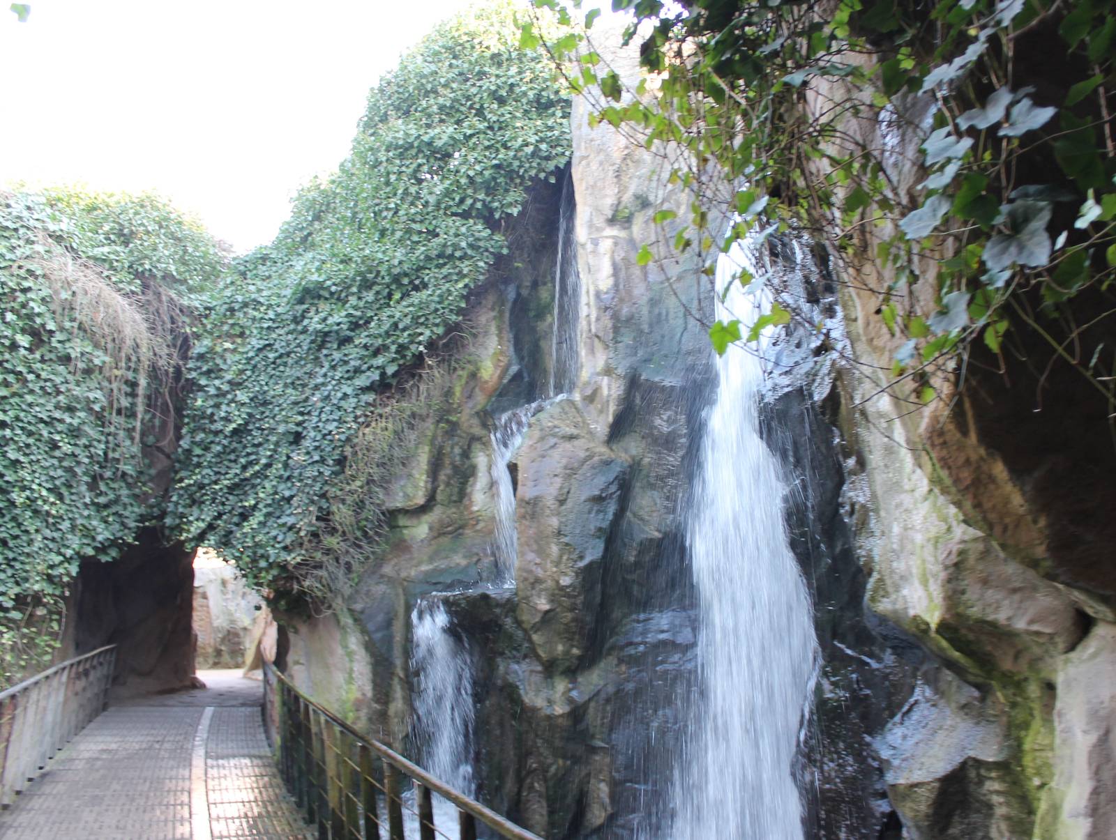 Waterfall and walk-way by Oryx enclosure