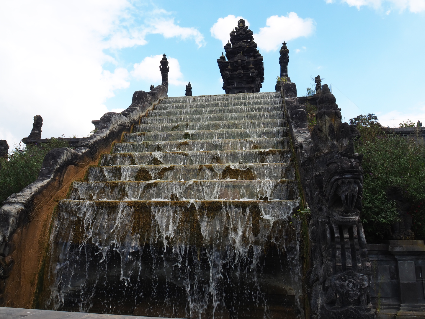 Waterfall on the orangutan temple, 2020-09-02