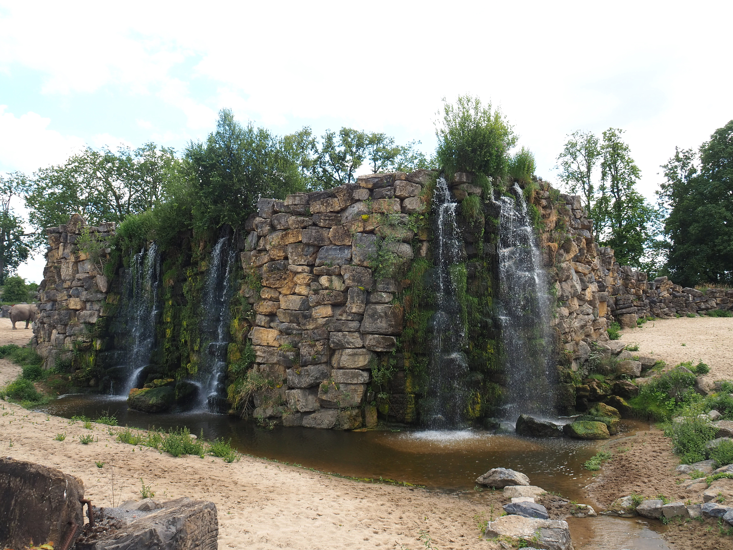Waterfalls between the African savanna elephant and mixed savanna exhibits, 2022-06-28