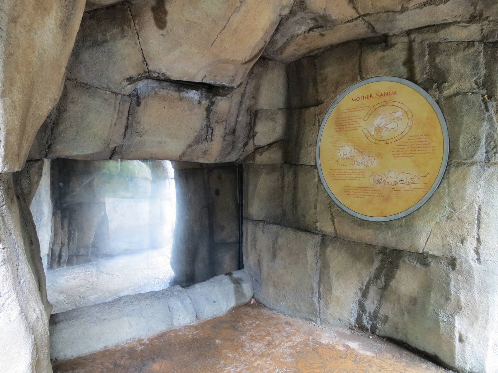 Water's Edge - Polar Bear Exhibit Viewing Cave