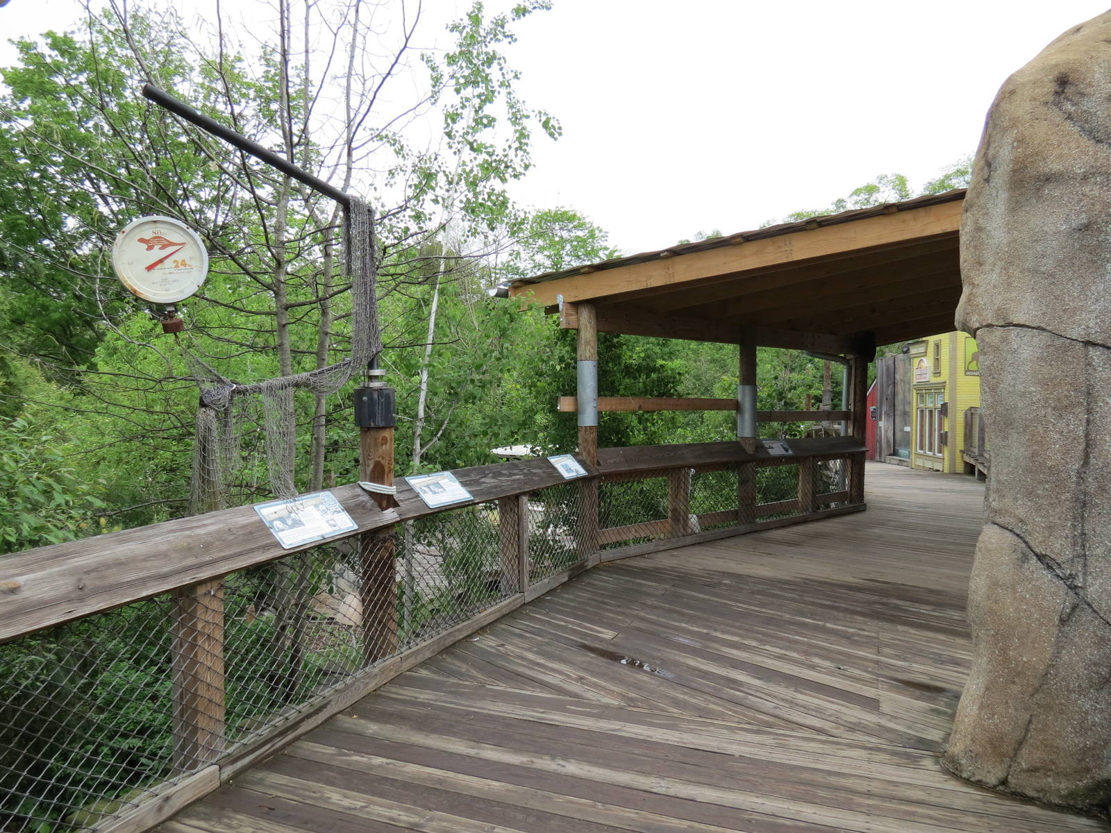Water's Edge - Sea Otter Exhibit Viewing Boardwalk