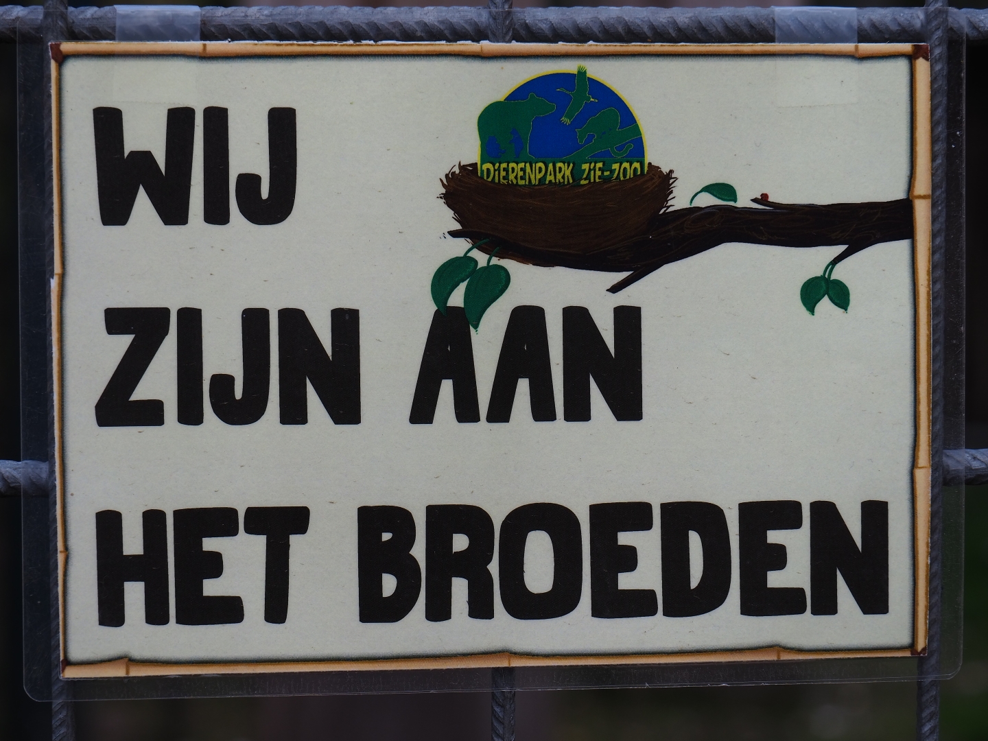 We are incubating eggs sign, 2019-04-06