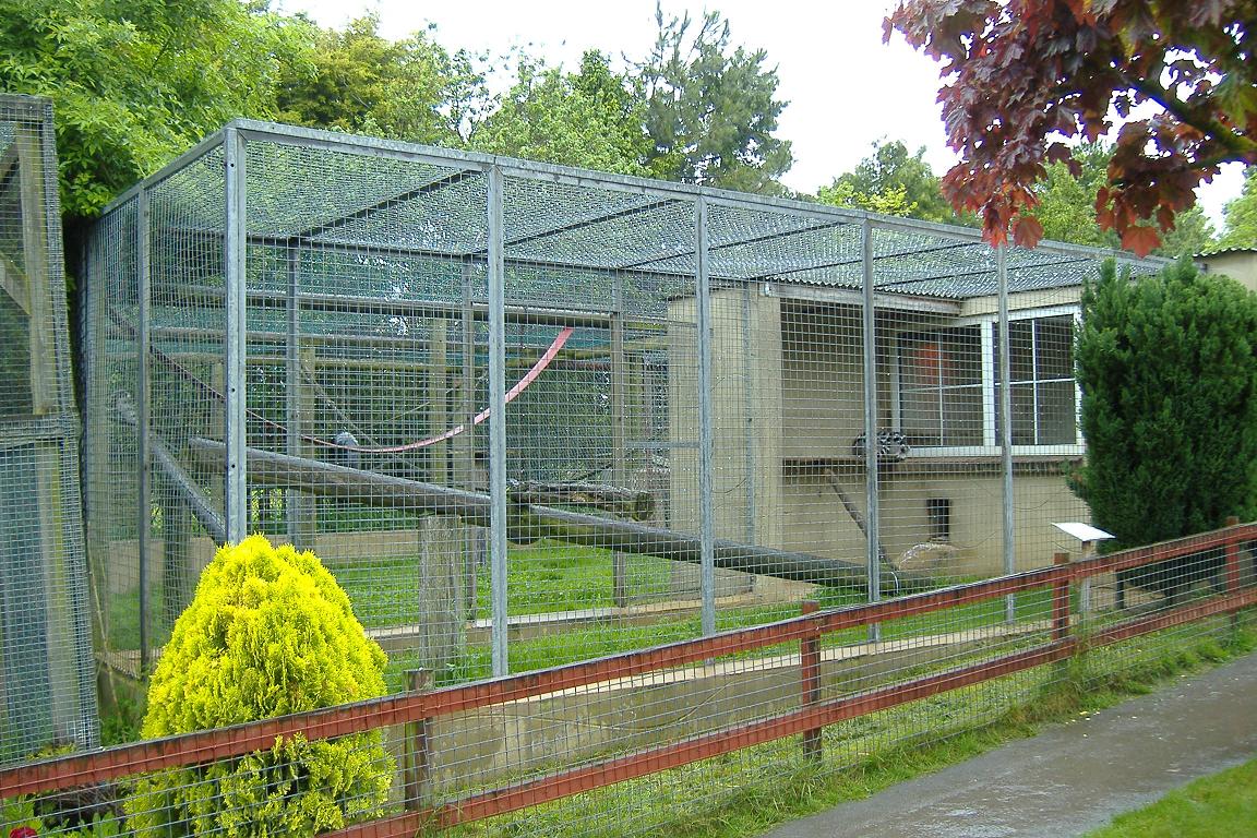 Wellplace lemur cages