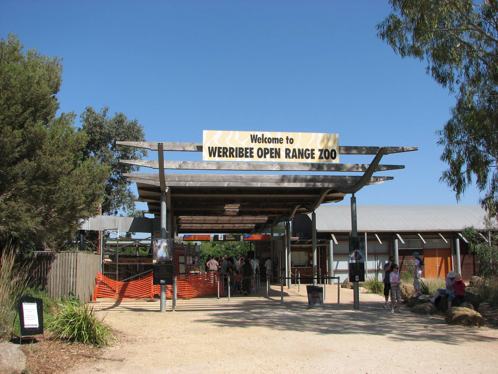 Werribee Zoo - Park entrance